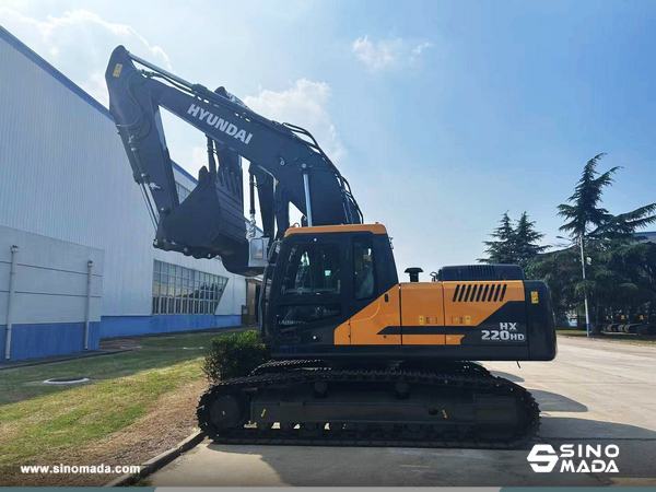 Guatamala - 1 Unit HYUNDAI HX220HD Crawler Excavator