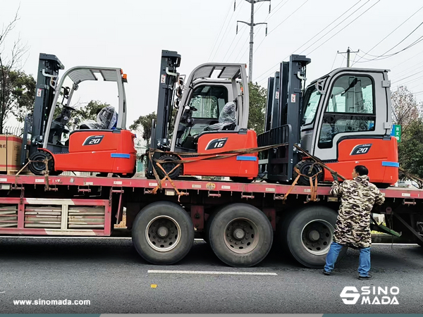 Greece - 1 Unit HELI CPD16 & 4 CPD20 Forklifts