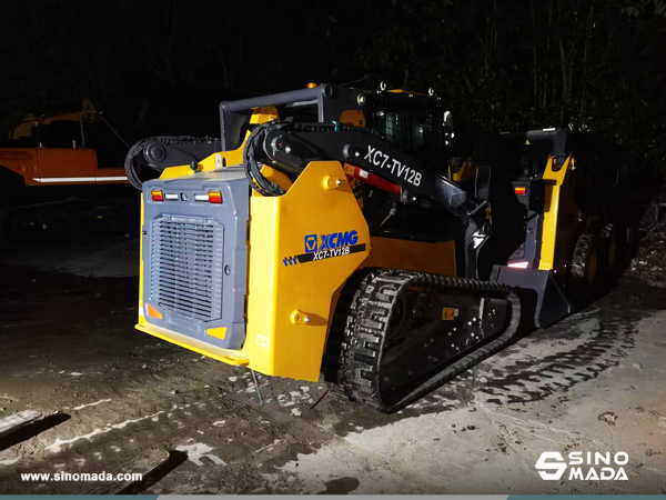 Argentina - 1 XCMG XC740K & 1 XC7-TV12 Skid Steer Loader & 1 XS65 Road Roller