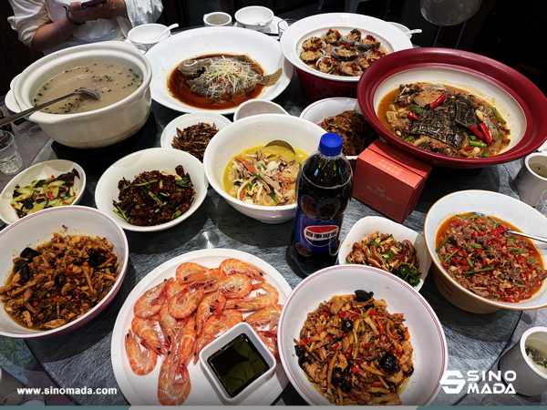 SINOMADA Celebrates Q1 Success with Team Dinner