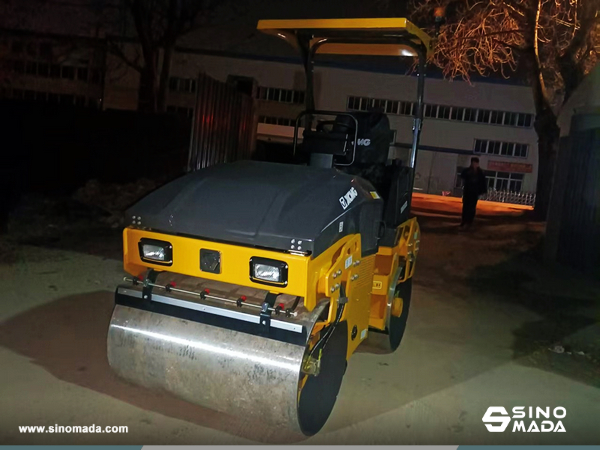 Seychelles - 1 Unit XCMG XMR403 Road Roller & 1 XE55GA & 1 XE60GA Excavators