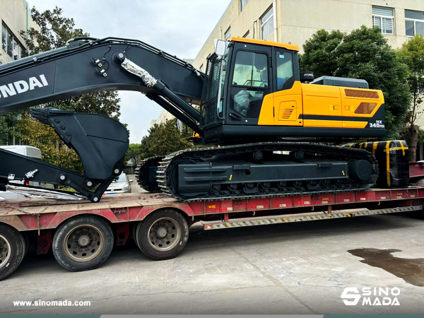 Algeria - 1 Unit HYUNDAI HX340HD Crawler Excavator
