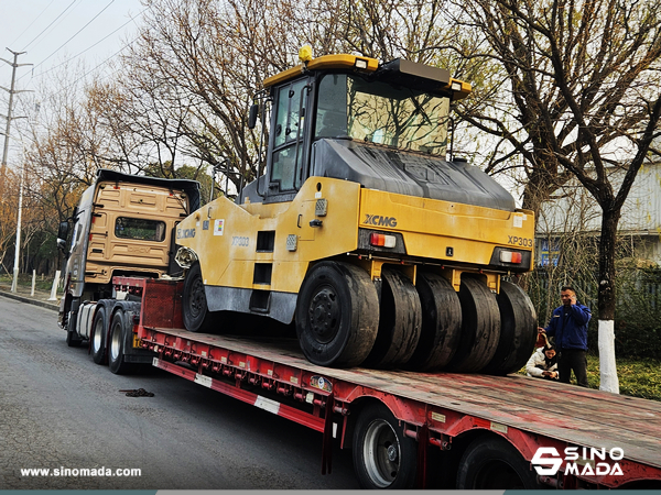 Vietnam - 1 Unit XCMG XP303 Road Roller