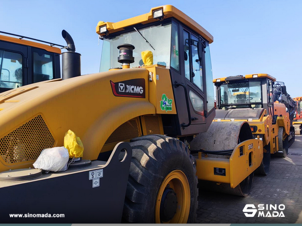Algeria - 1 Unit XCMG XS143J Road Roller