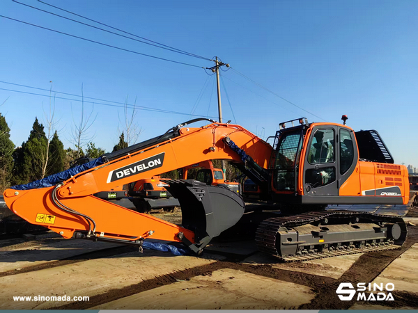 Guyana - 1 Unit DEVELON DX220LCA Excavator