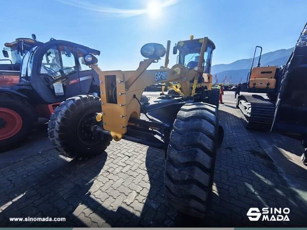 Algeria - 1 Unit XCMG GR180 Motor Grader