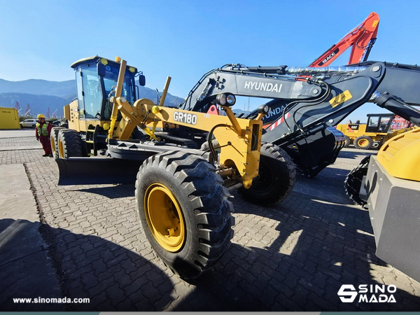 Algeria - 1 Unit XCMG GR180 Motor Grader
