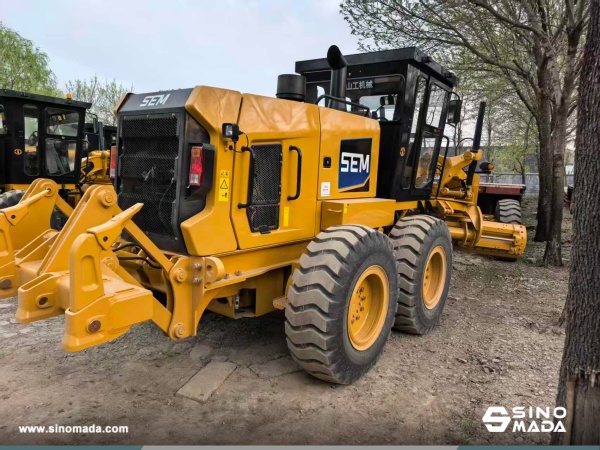 Mexico - 2 Units SEM 922F Motor Grader