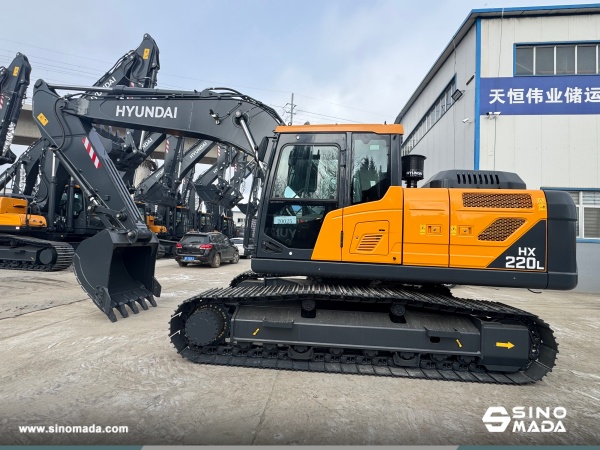 Algeria - 1 Unit HYUNDAI HX220L Excavator