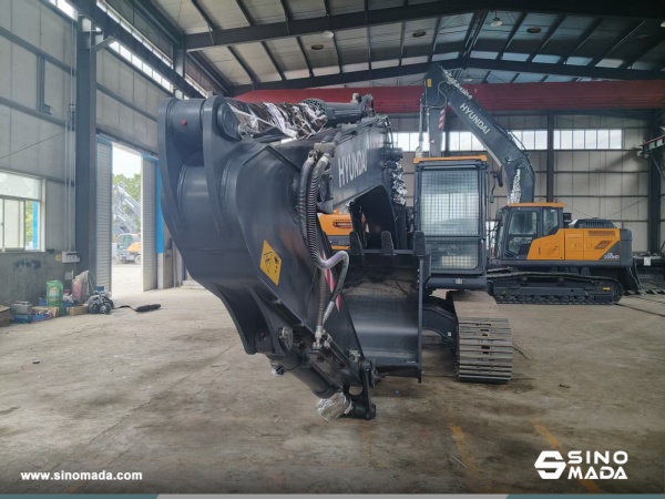 Algeria - 2 Units HYUNDAI HX220HD Excavator
