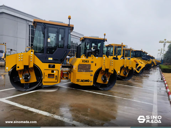 Iraq - 1 Unit XCMG XD83 Road Roller