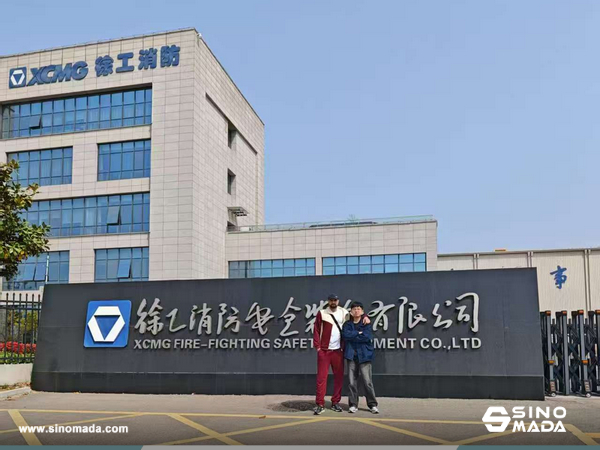 Russia Customer Visited XCMG Factory