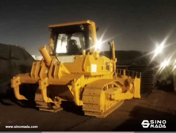 Cambodia - 1 Unit SEM 818F Bulldozer