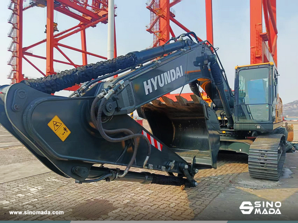 Algeria - 1 HYUNDAI HX245L Excavator