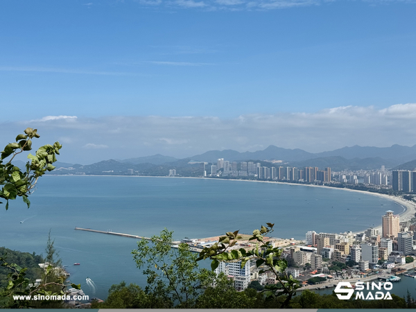 SINOMADA Team Embarks on Coastal Retreat to Xunliao Bay