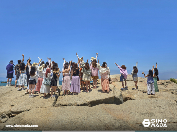 SINOMADA Team Embarks on Coastal Retreat to Xunliao Bay