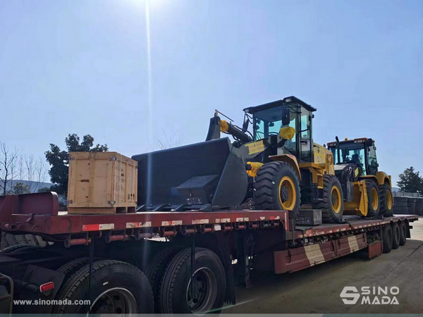 Russia - 1 Uint XTRAC F3X Wheel Loader 