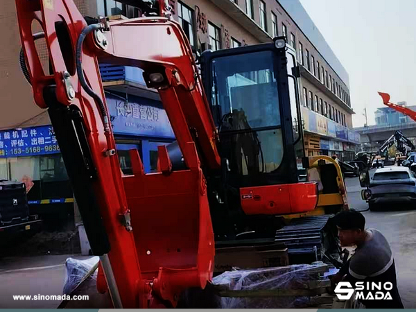 Reunion - 1 Unit KUBOTA KX163 Excavator & 1 RUNSHARE RX1212 Scissor Lift